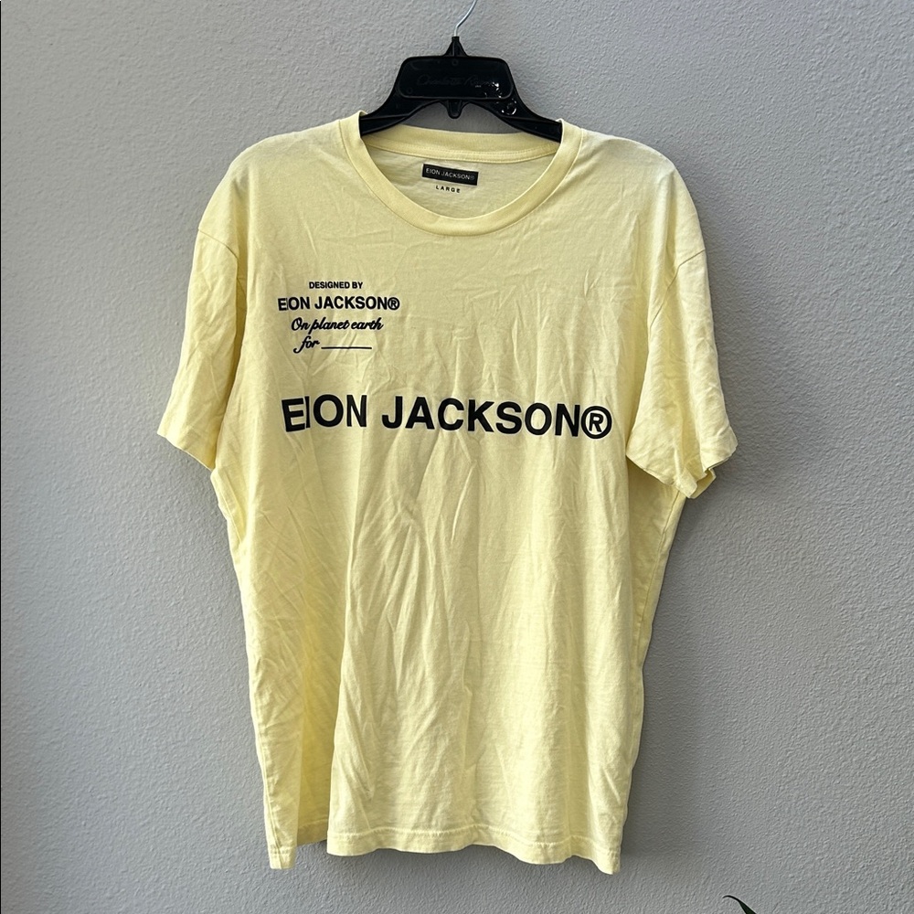 EION JACKSON Pale Yellow Graphic Crew Neck Tee L